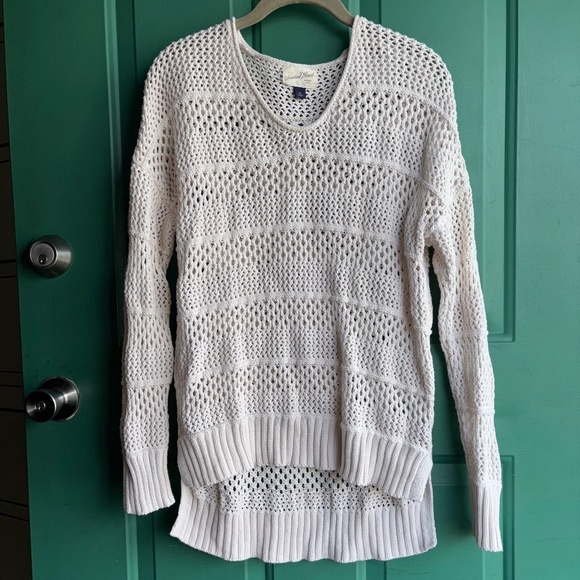 Universal thread medium crochet sweater - Picture 1 of 6